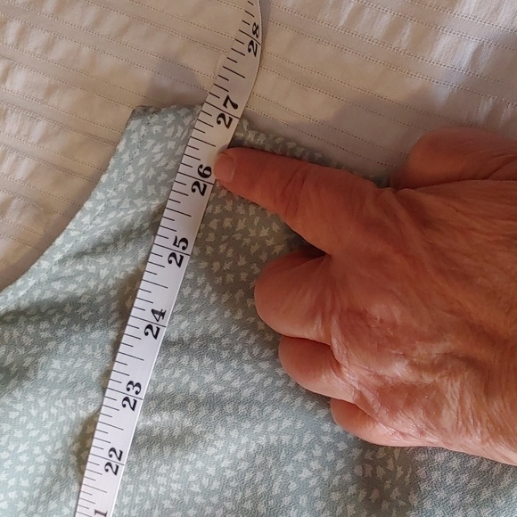 Lightweight Women's Lined Sleeveless Pale Green & White Blouse/Tunic 3X - Picture 7 of 9